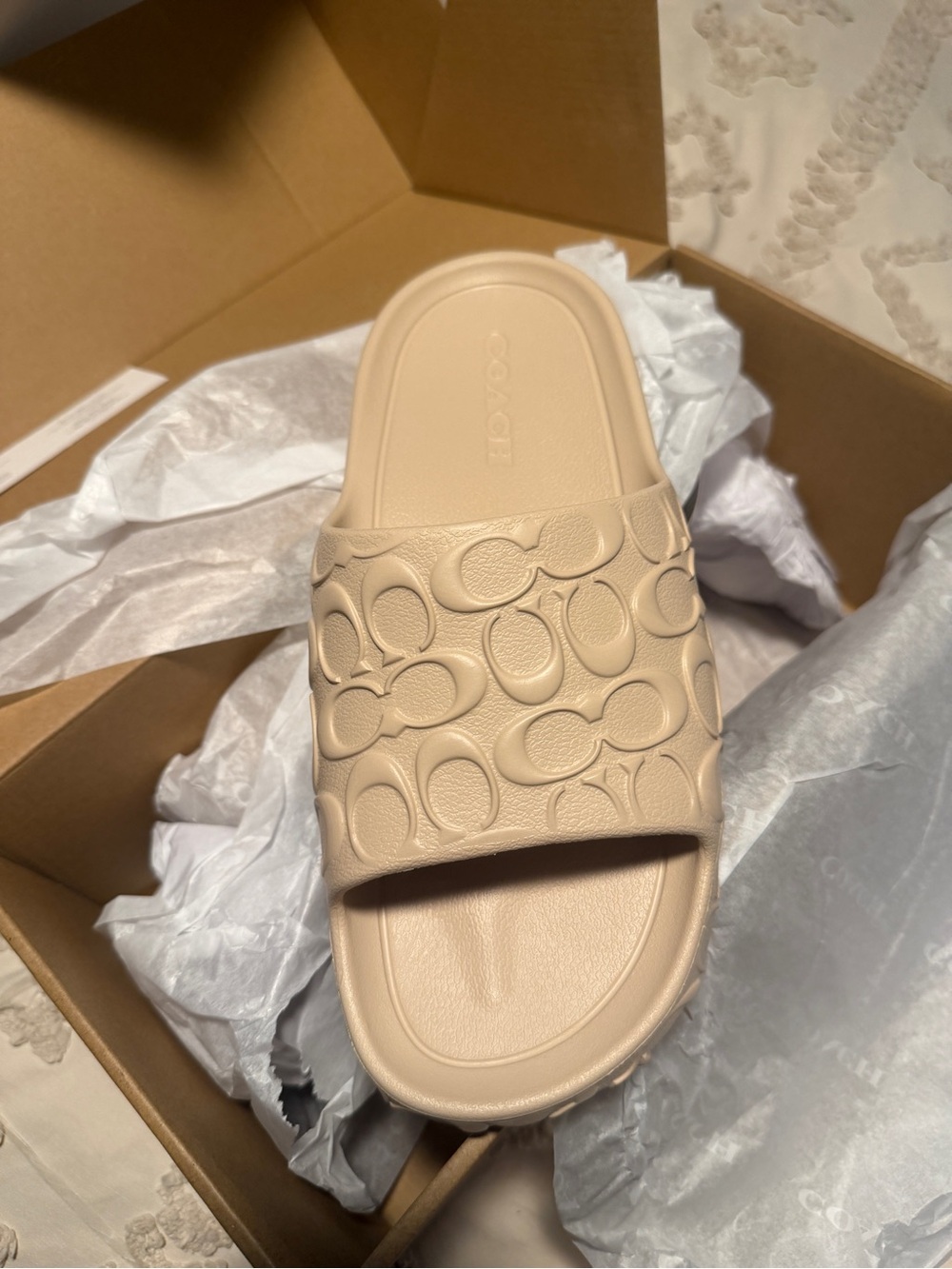 Coach Ivory Molded Slide size 10 us